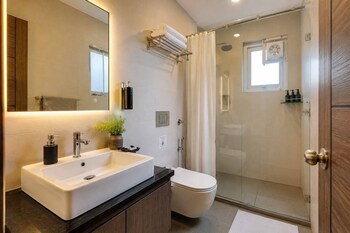 Diamond Villa,,2 star
