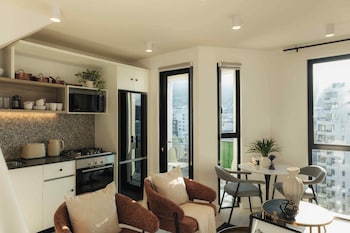 ten on v fluent serviced apartments