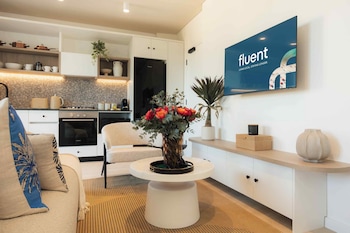 ten on v fluent serviced apartments
