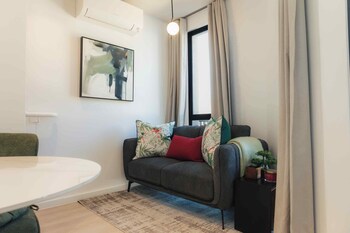 ten on v fluent serviced apartments