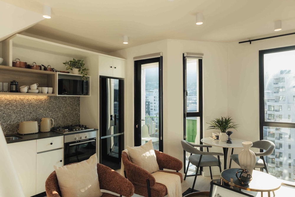 ten on v fluent serviced apartments