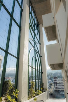 ten on v fluent serviced apartments
