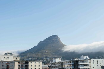 ten on v fluent serviced apartments