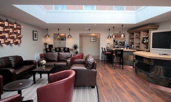 Stratford Limes Hotel,Tiddington>>Stratford-Upon-Avon,3 star