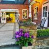 stratford limes hotel