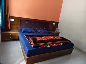 Hotel Moon Rise,,2 star
