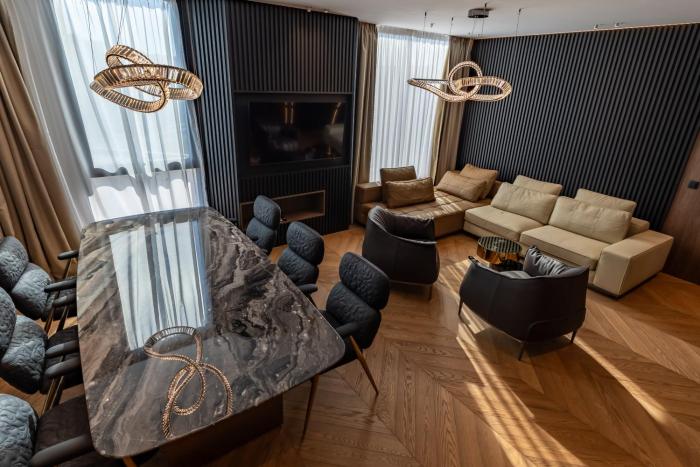 hotel cube
