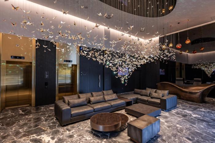 hotel cube