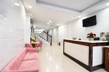 hoang hoang hotel