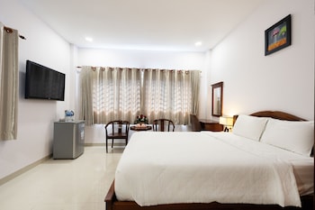 hoang hoang hotel