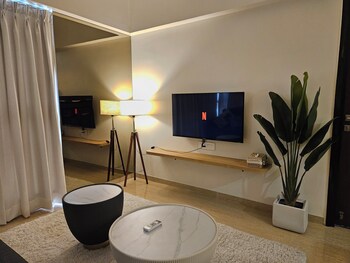 golf chateau serviced apartments