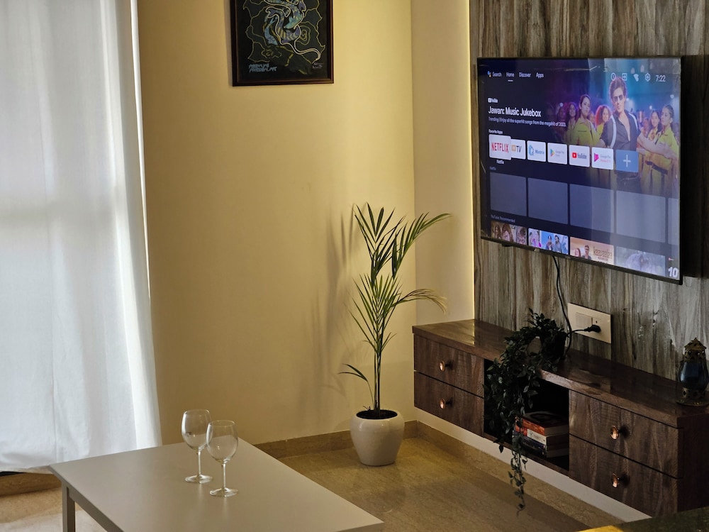 golf chateau serviced apartments