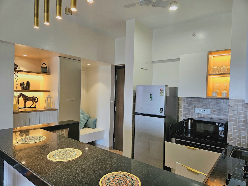 golf chateau serviced apartments