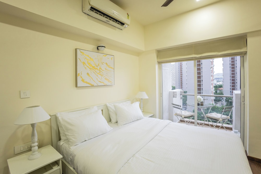 golf chateau serviced apartments