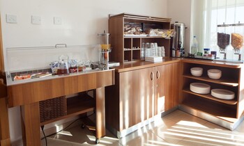 port view guest house