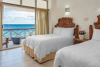 ventanas al mar adults only