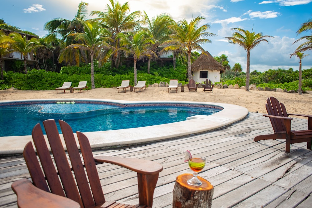 ventanas al mar adults only