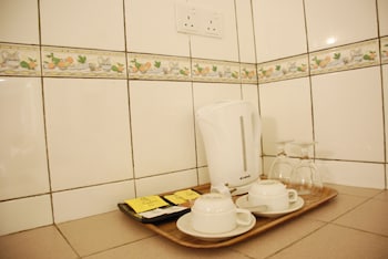 promenade service apartments