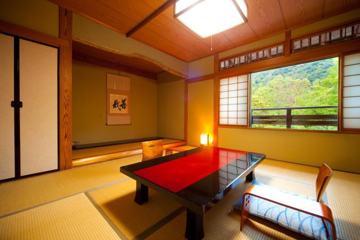 yufuin onsen ryotei tanokura