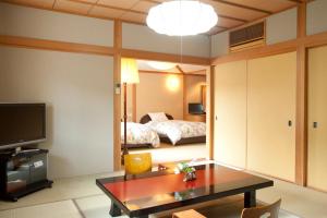 yufuin onsen ryotei tanokura