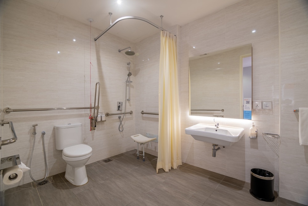 holiday inn express and suites johor bahru by ihg