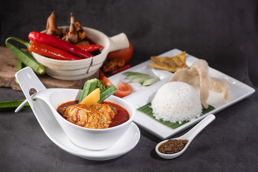 holiday inn express and suites johor bahru by ihg