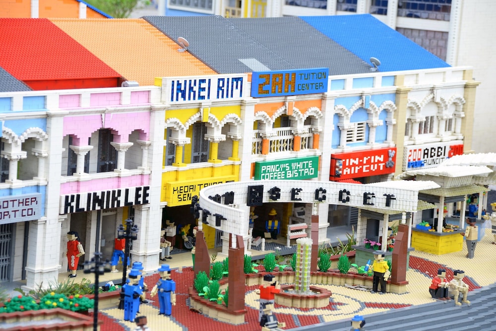 holiday inn express and suites johor bahru by ihg