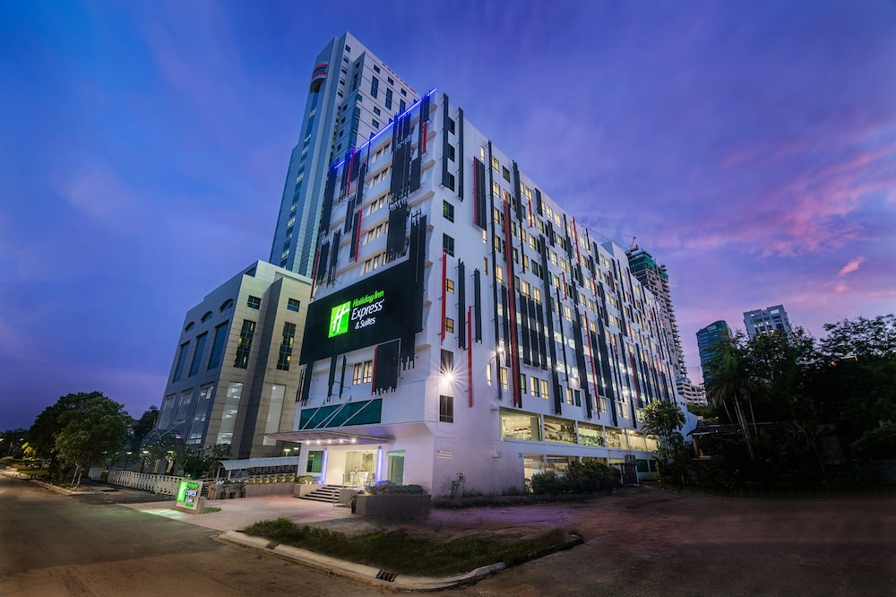 holiday inn express and suites johor bahru by ihg