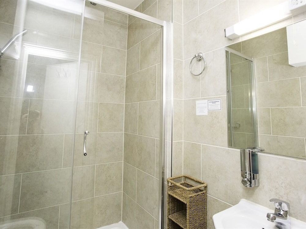 primrose guest house