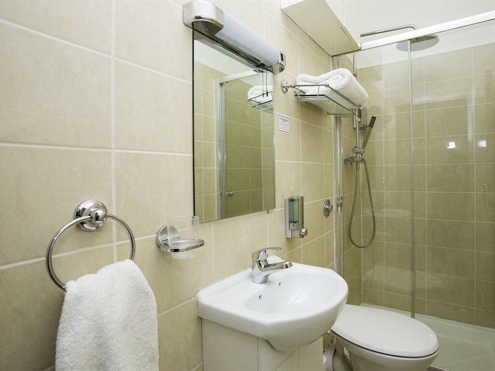 primrose guest house