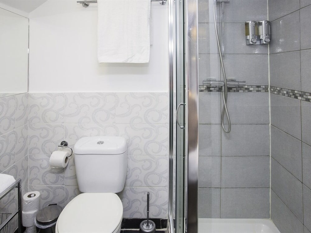 primrose guest house