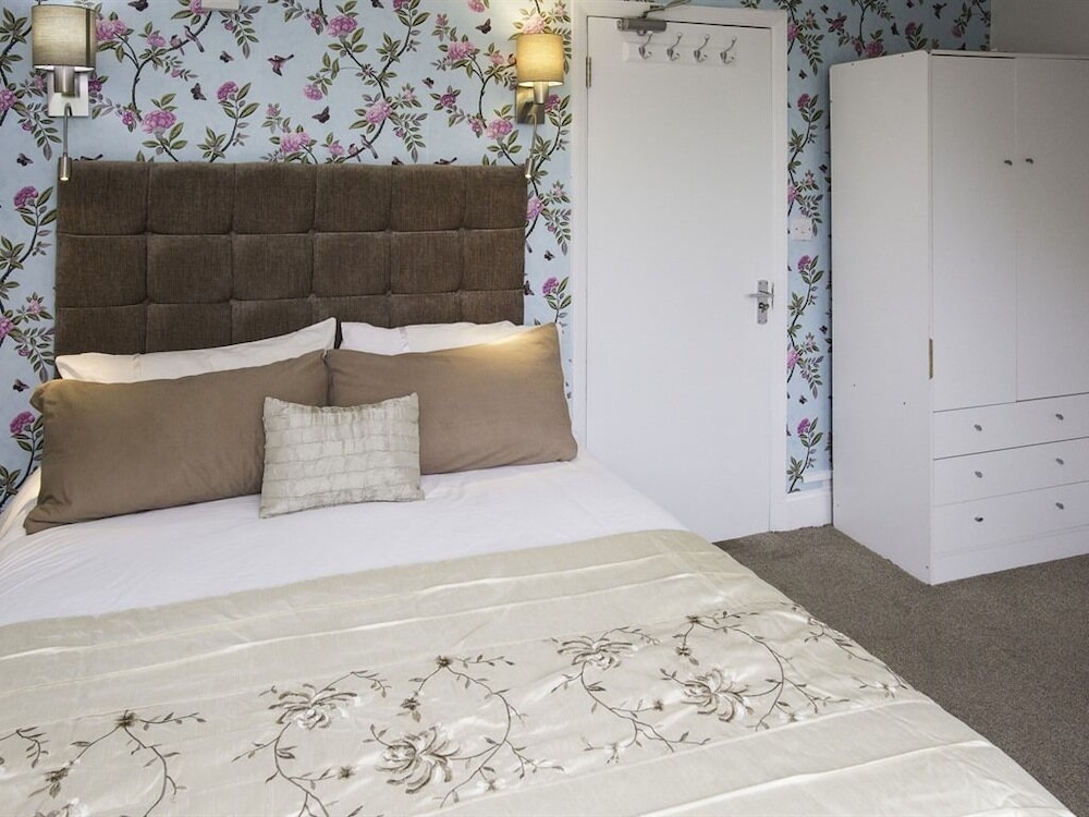 primrose guest house