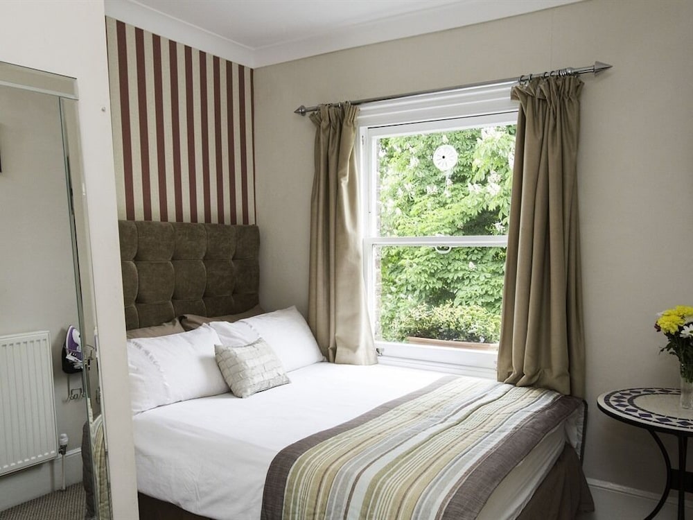 primrose guest house