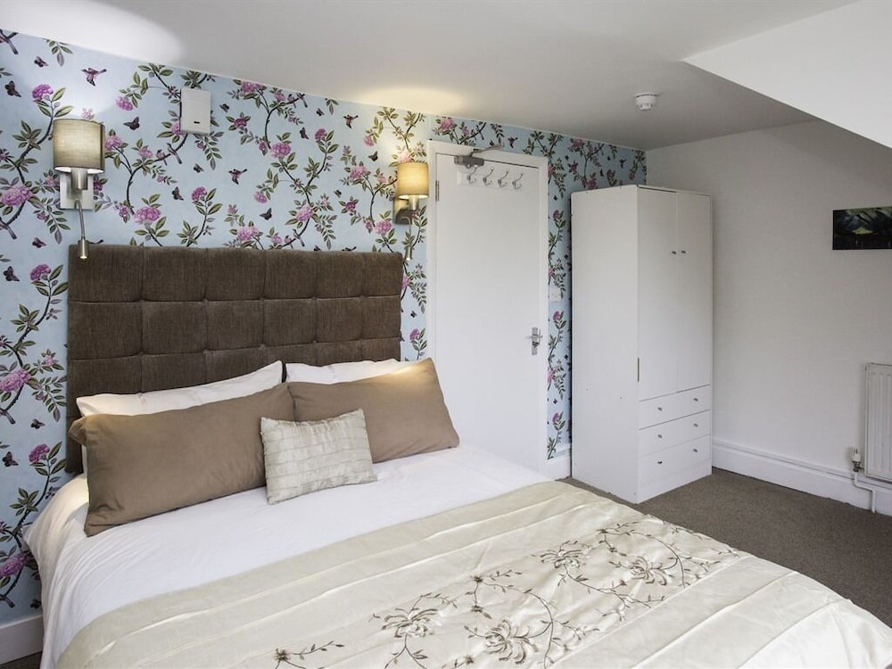 primrose guest house