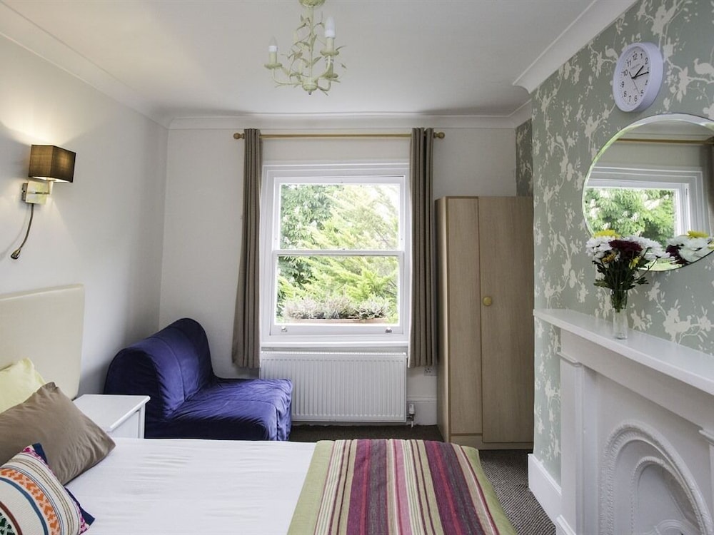 primrose guest house