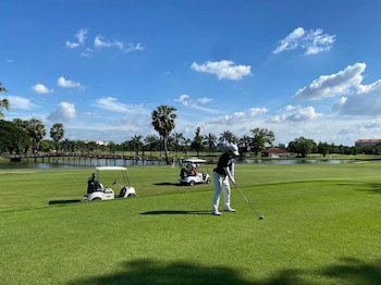 pinehurst golf club and hotel