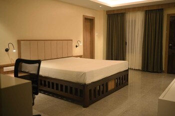 Mahamaya Hotel,Gohpur, Near Astc Bus Stand,2 star