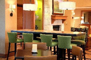 hampton inn and suites austin airport