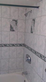 Santa Ana Travel Inn,Orange>>Los Angeles,2 star