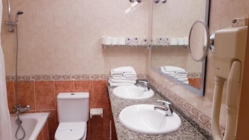 hotel piccadilly sitges