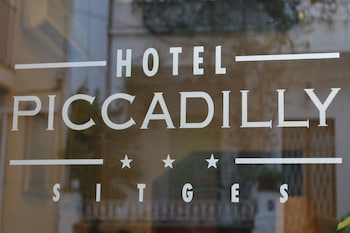 hotel piccadilly sitges