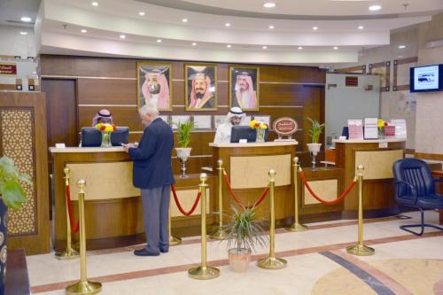 nozol royal inn hotel