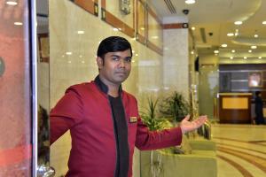 nozol royal inn hotel