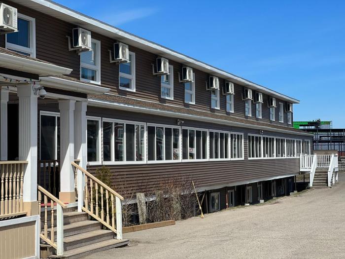 harbourview inn and suites