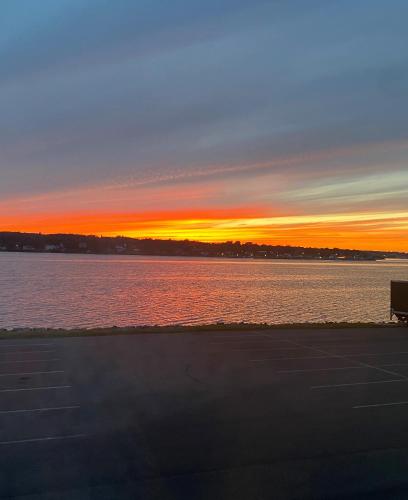 harbourview inn and suites