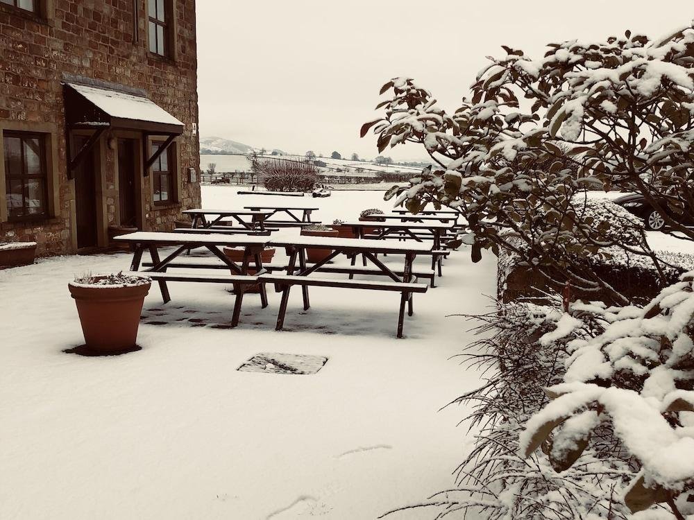 The Craven Heifer,Near Skipton Castle,3 star