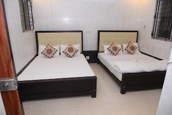 Hotel Royal Inn By Glitz,Mg Rd, Mangalore,2 star