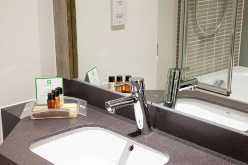 holiday inn birmingham m6 jct7 by ihg