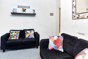 United Lodge Hotel & Apartments,England>>Barnet,4 star