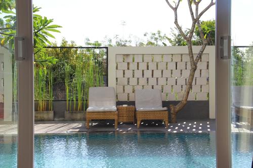 paragon hotel seminyak